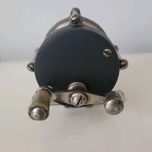 Antique Montague Unmarked Raised Pillar Casting Reel Hard Rubber Nickle Silver